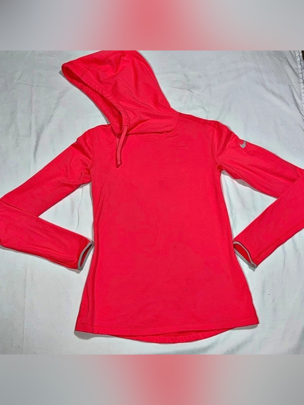Nike Pro Dri-FIT Red Hooded Training Pullover Women M Thumbholes P094